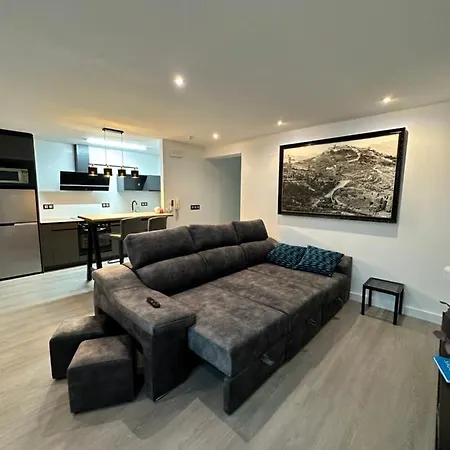 Moderno Piso Con Vistas En Vt-52189-v Apartment